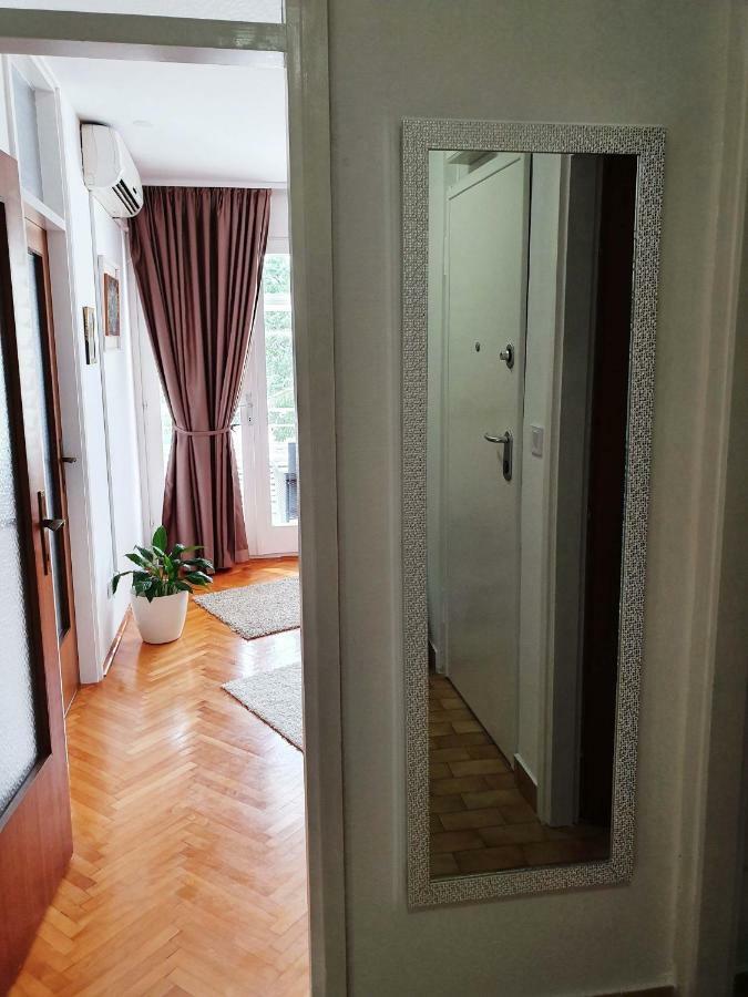 Apartment Dina Omis Ngoại thất bức ảnh